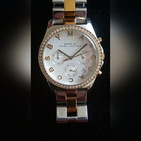 Marc Jacobs Henry Chronograph Watch - Picture 3 of 10